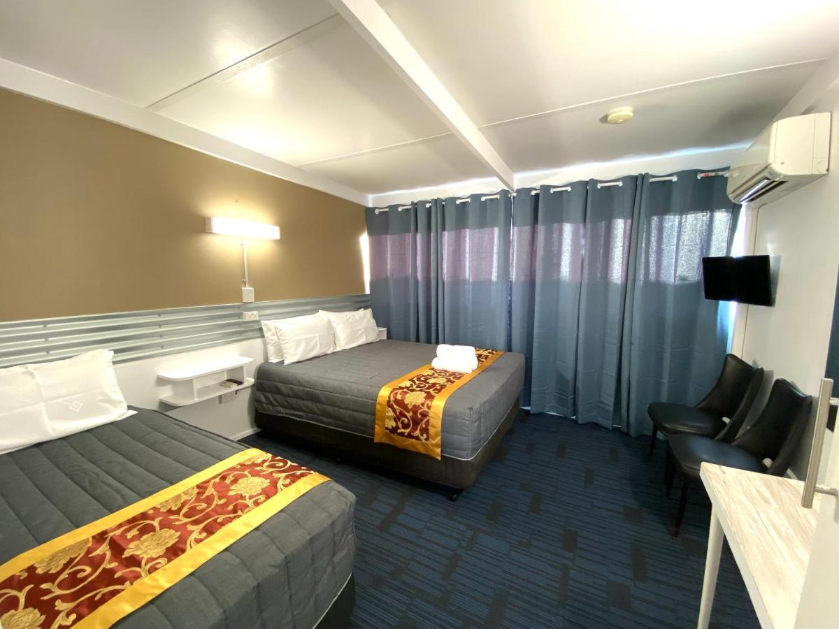 Mid Valley Motel Моруел Екстериор снимка